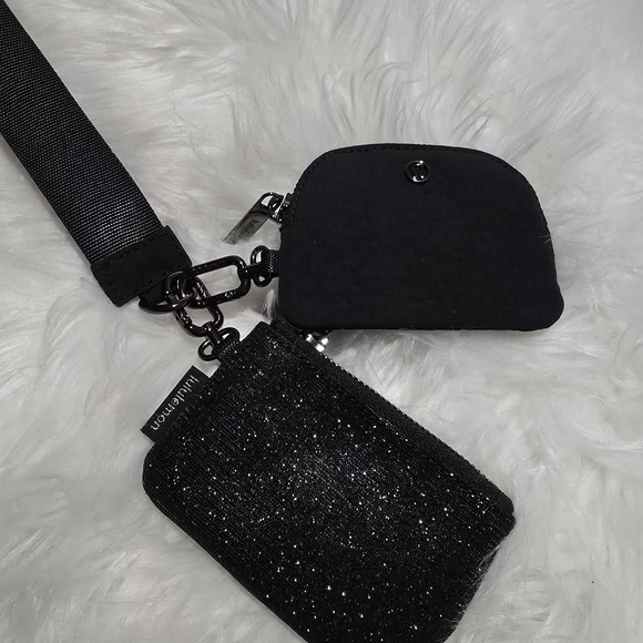 Lululemon Keychain - Picture 1 of 2